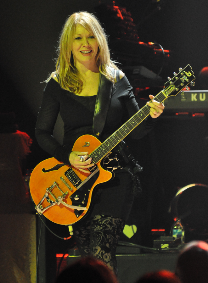 Heart at Massey Hall Nancy Wilson