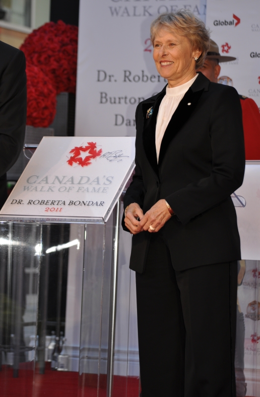 2011 CWOF Canada Walk Of Fame Red Carpet - Dr. Roberta Bondar