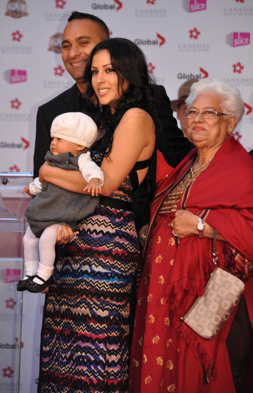 2011 CWOF Canada Walk Of Fame Red Carpet - Russell Peters