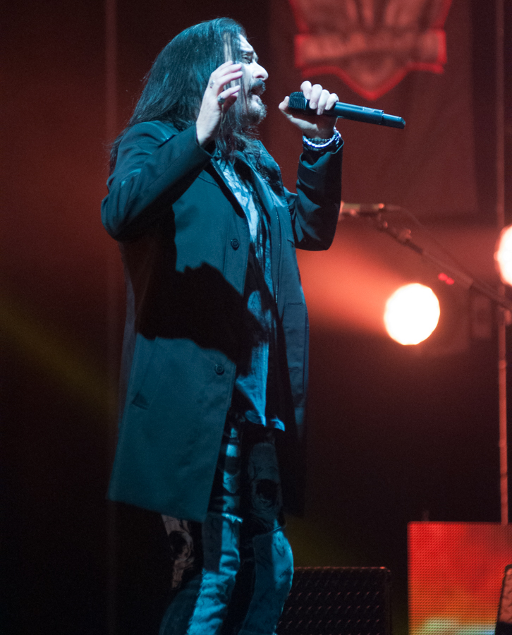 DREAM THEATER - ASTONISHING - APRIL 16, 2016 at SONY CENTRE FOR THE PERFORMING ARTS - James LaBrie