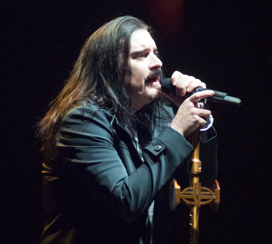 DREAM THEATER - ASTONISHING - APRIL 16, 2016 at SONY CENTRE FOR THE PERFORMING ARTS - James LaBrie