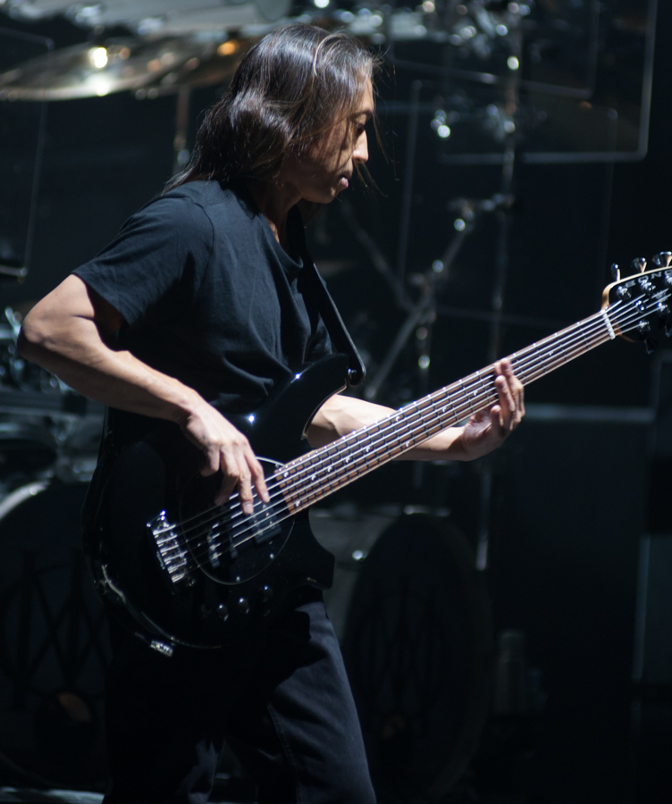 DREAM THEATER - IMAGES WORDS AND BEYOND - NOVEMBER 12th, 2017 at SONY CENTRE FOR THE PERFORMING ARTS - John Myung