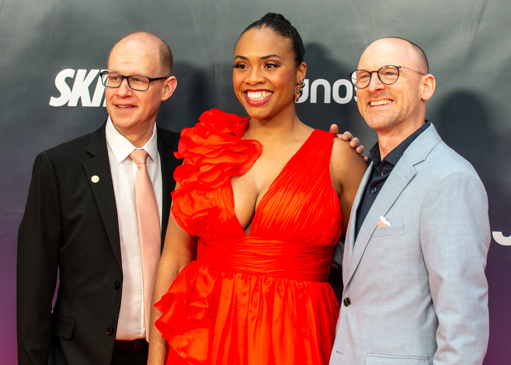 2025 JUNO Awards Orange Carpet - Canadian Art Song Project