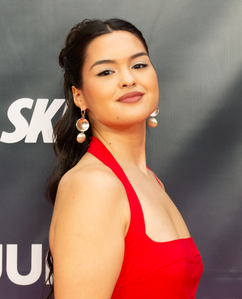 2025 JUNO Awards Orange Carpet - Anna Lambe