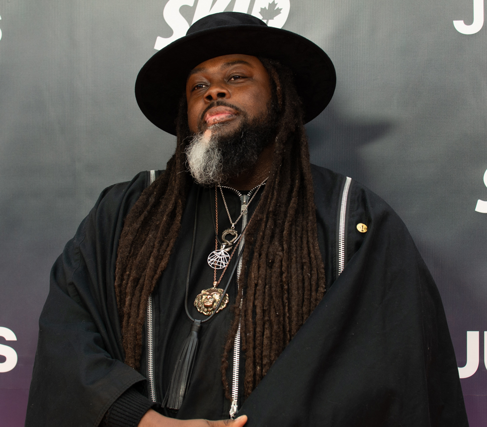 2025 JUNO Awards Orange Carpet - Ébony