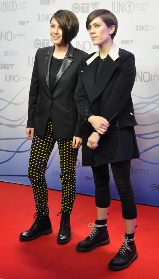 2014 Juno Awards - Red Carpet Tegan and Sara - WINNER Single of the Year