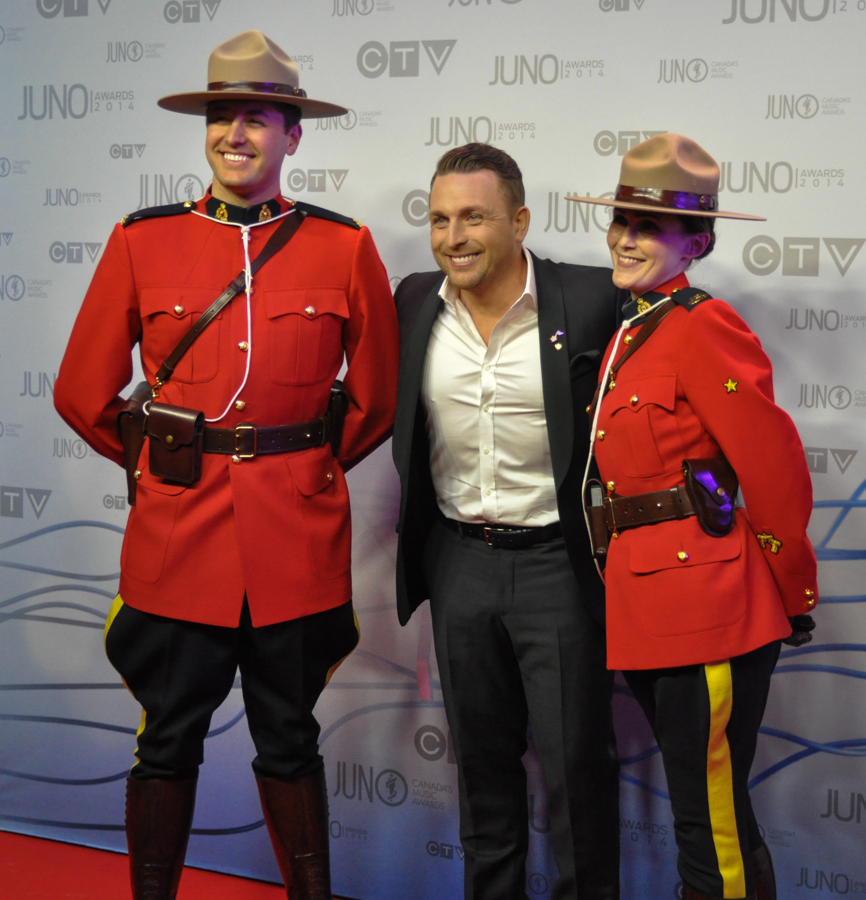 2014 Juno Awards - Red Carpet Johnny Reid - WINNER Adult Contemporary Album of the Year