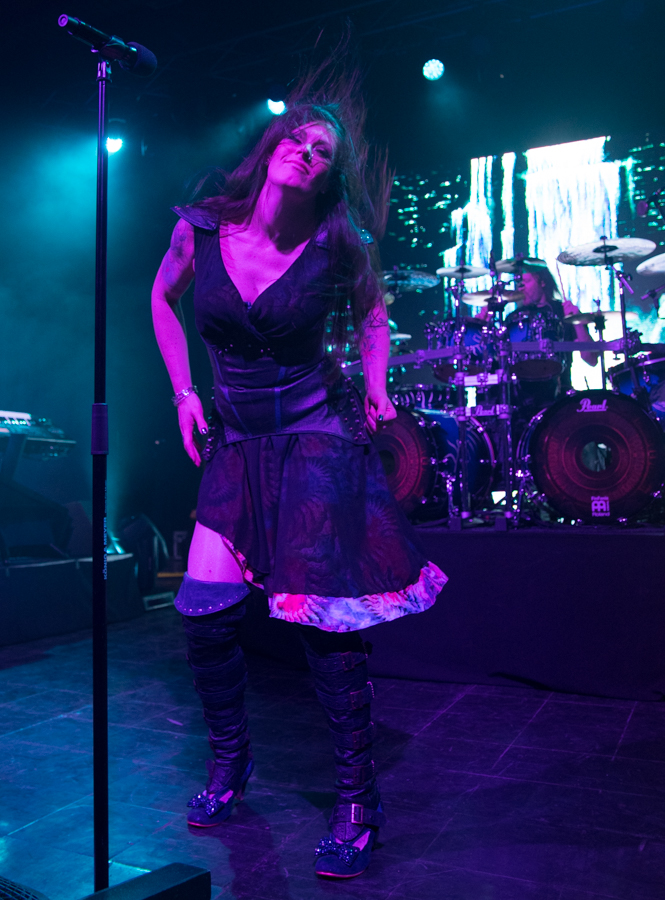 Floor Jansen - Nightwish - Decades Tour - Rapids Theater, Niagara Falls, NY - 23-Mar-2018