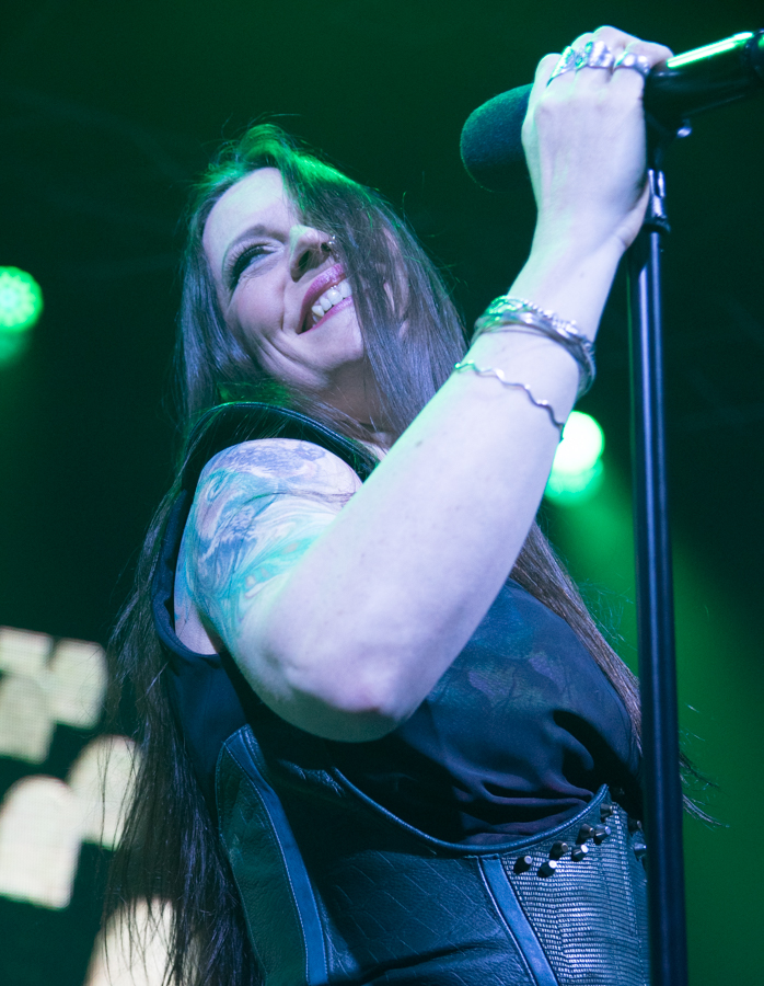 Floor Jansen - Nightwish - Decades Tour - Rapids Theater, Niagara Falls, NY - 23-Mar-2018