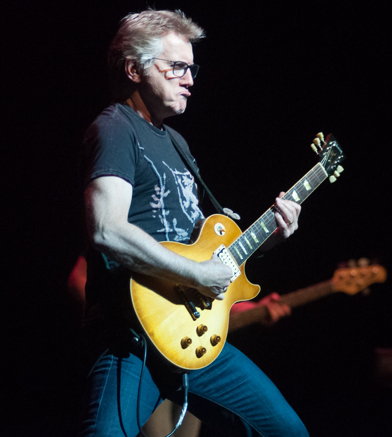 Rik Emmett, Resultion 9, Paul DeLong, Dave Dunlop, Steve Skingley, Mississauga, Living Arts Centre, Alex Lifeson, James LaBrie, TRIUMPH