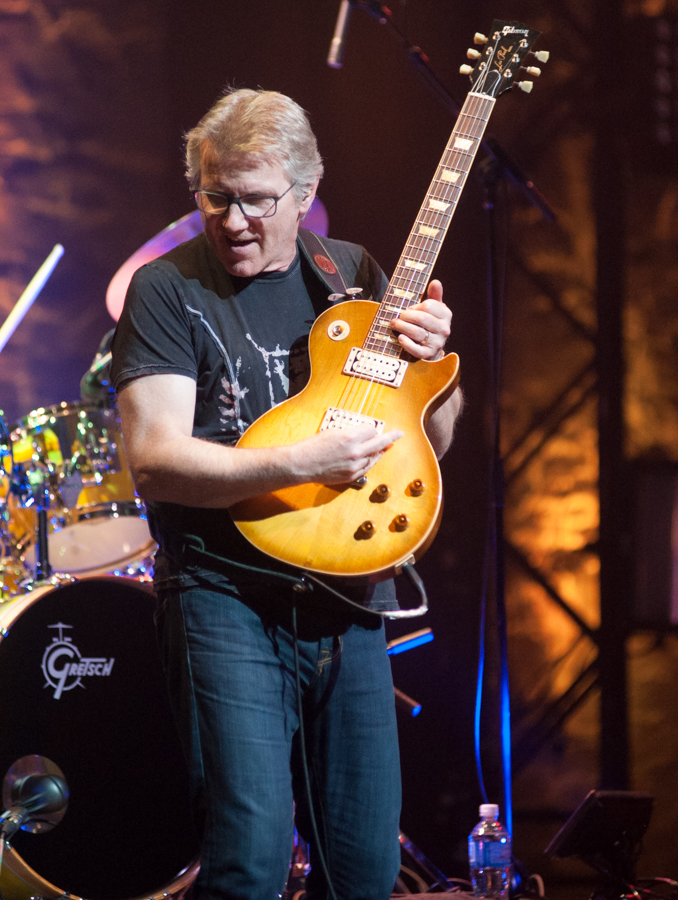 Rik Emmett, Resultion 9, Paul DeLong, Dave Dunlop, Steve Skingley, Mississauga, Living Arts Centre, Alex Lifeson, James LaBrie, TRIUMPH