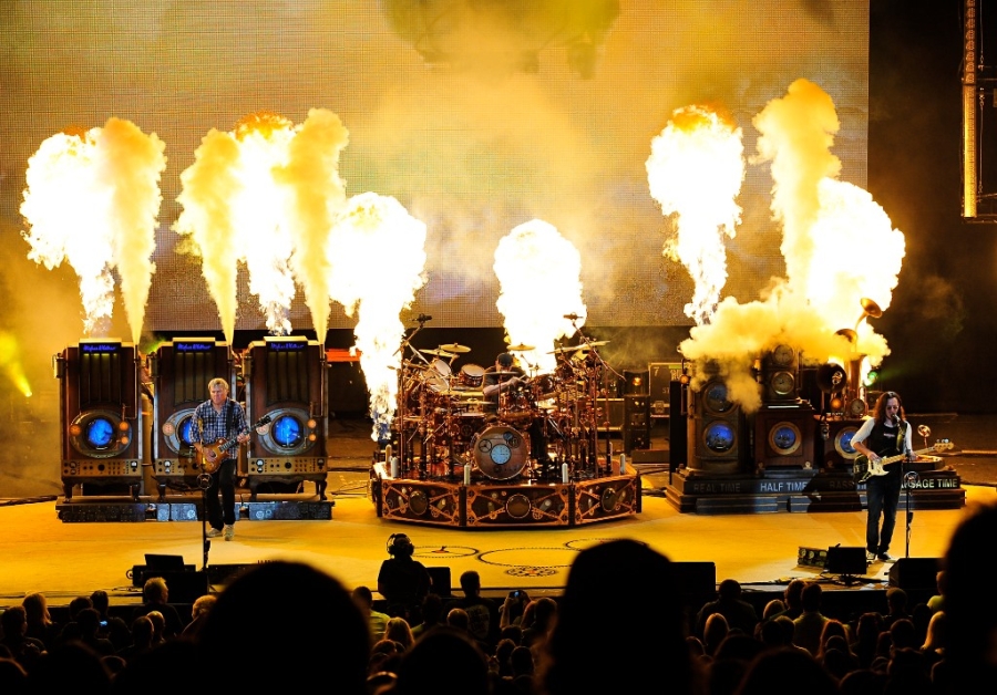 RUSH Time Machine Tour - Caravan CO2 Steam Effect plus Propane Flames at 80 PSI