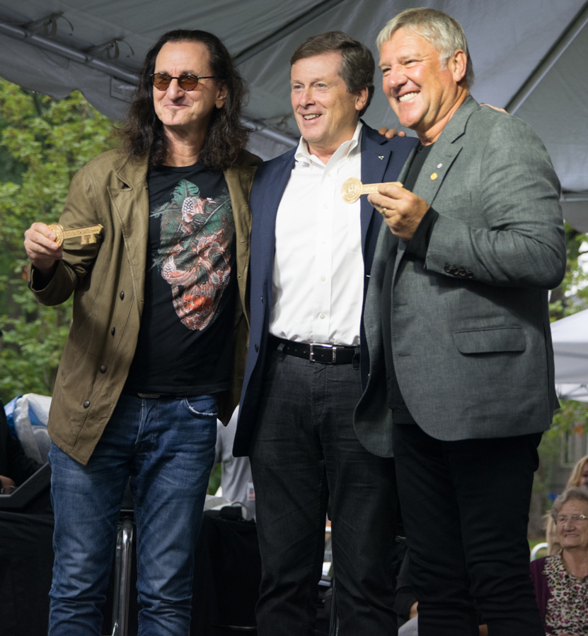 Lee Lifeson Art Park - Geddy Lee and Alex Lifeson with Mayor John Tory